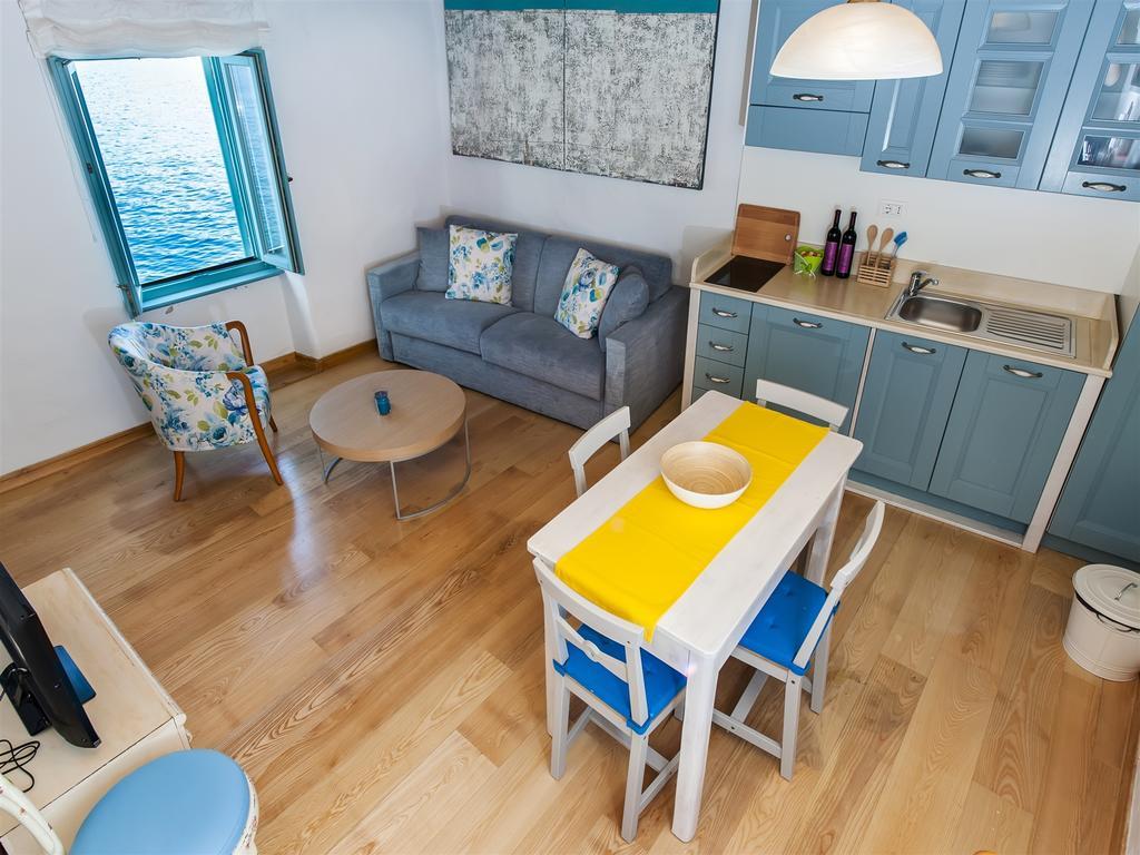Apartma Pastello *