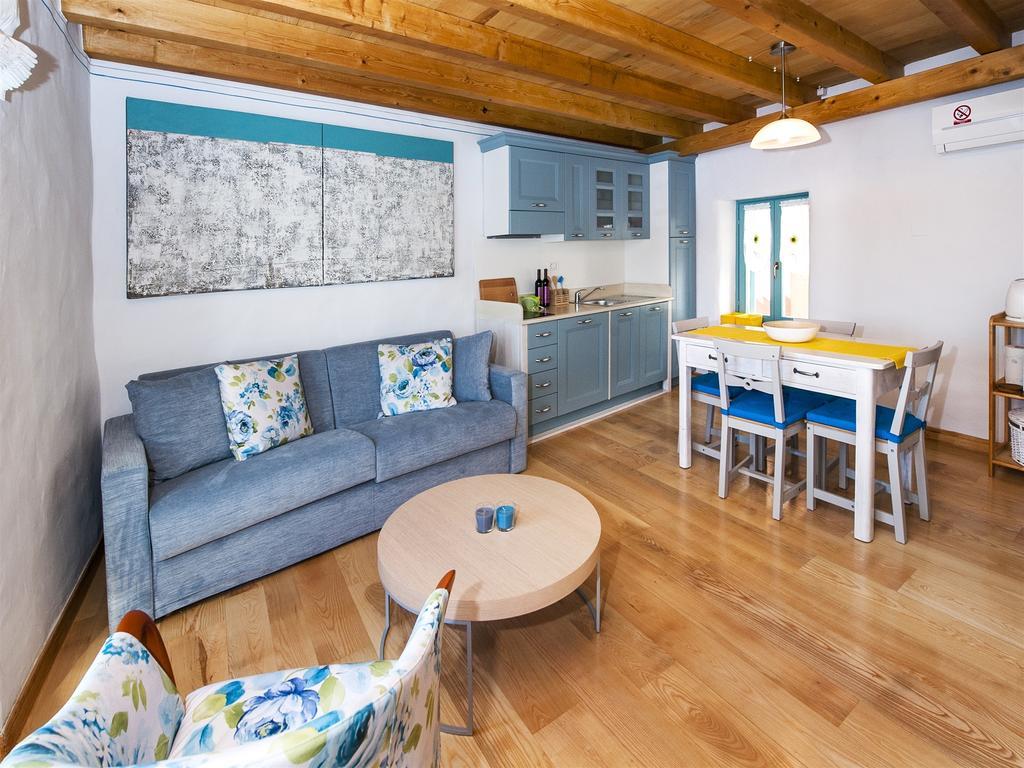 Apartma Pastello *